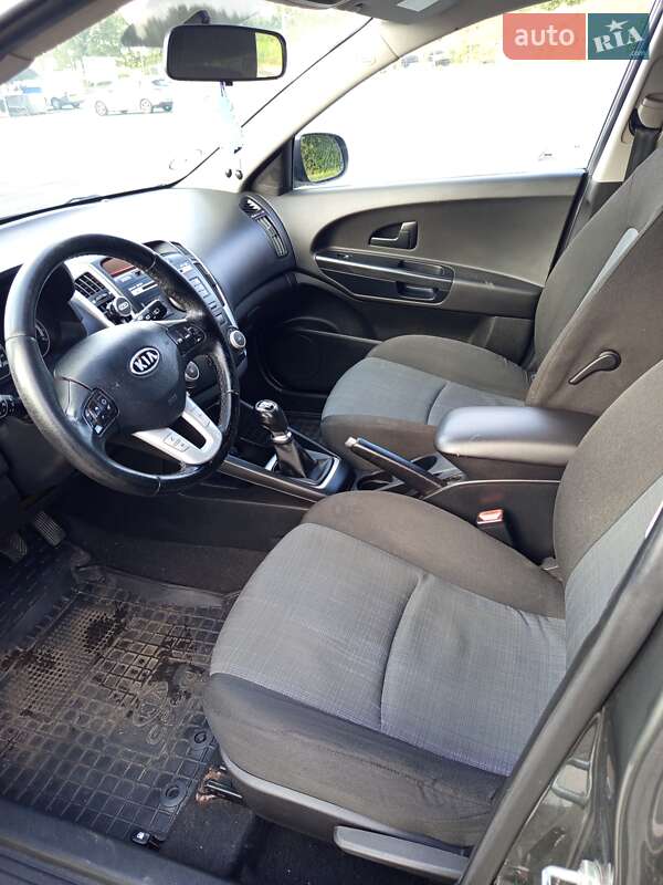 Універсал Kia Ceed 2009 в Запоріжжі