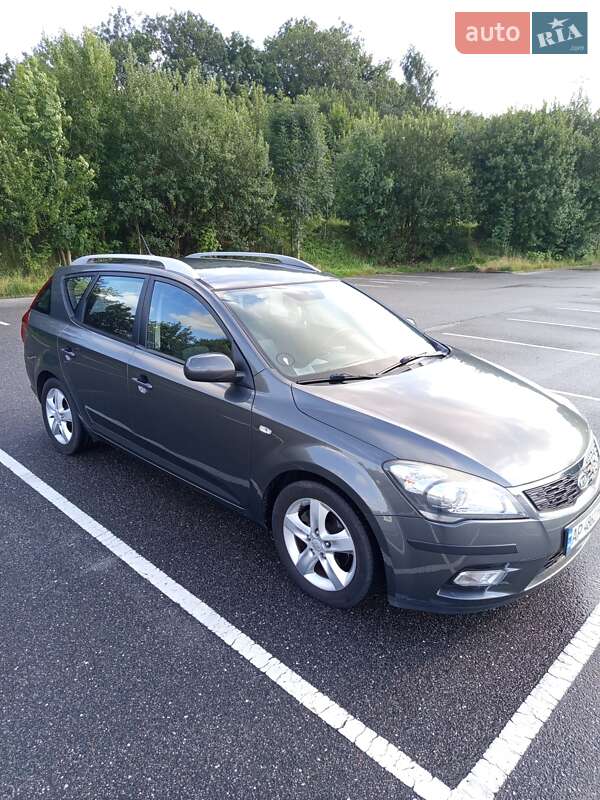 Універсал Kia Ceed 2009 в Запоріжжі