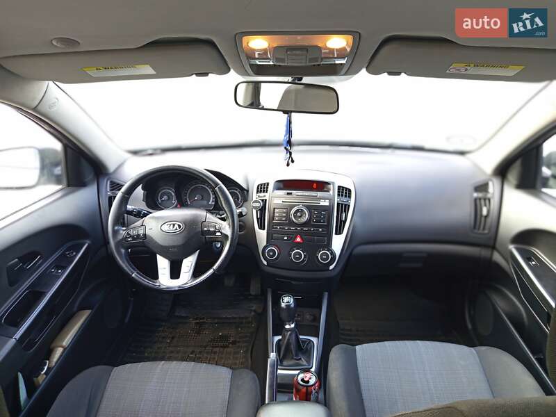 Універсал Kia Ceed 2009 в Запоріжжі