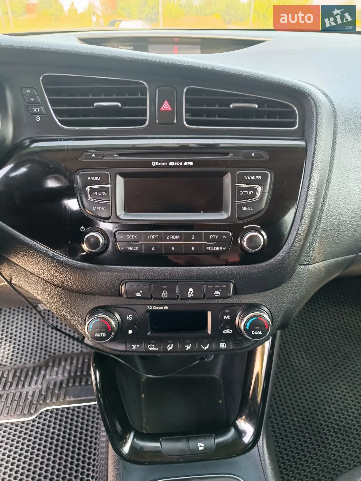 2012 Kia Cee'd - мініатюра 24