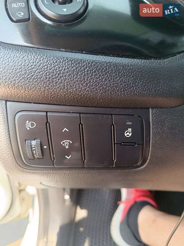 Универсал Kia Ceed 2012 в Здолбунове