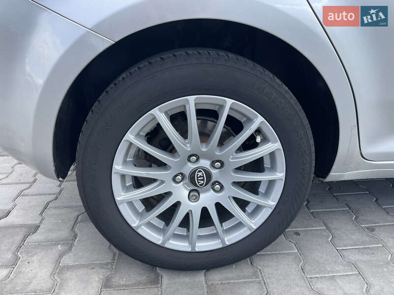 Хэтчбек Kia Ceed 2007 в Полтаве
