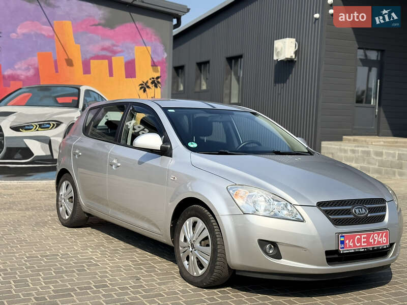 Хетчбек Kia Ceed 2008 в Звенигородці