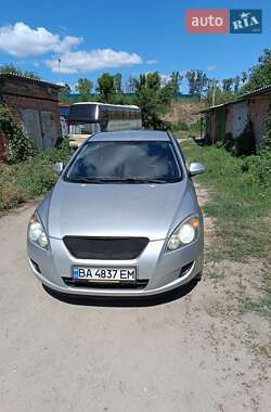 Хэтчбек Kia Ceed 2008 в Кропивницком