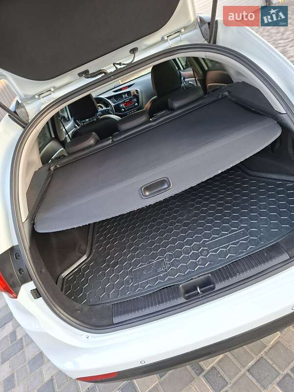 Универсал Kia Ceed 2012 в Одессе