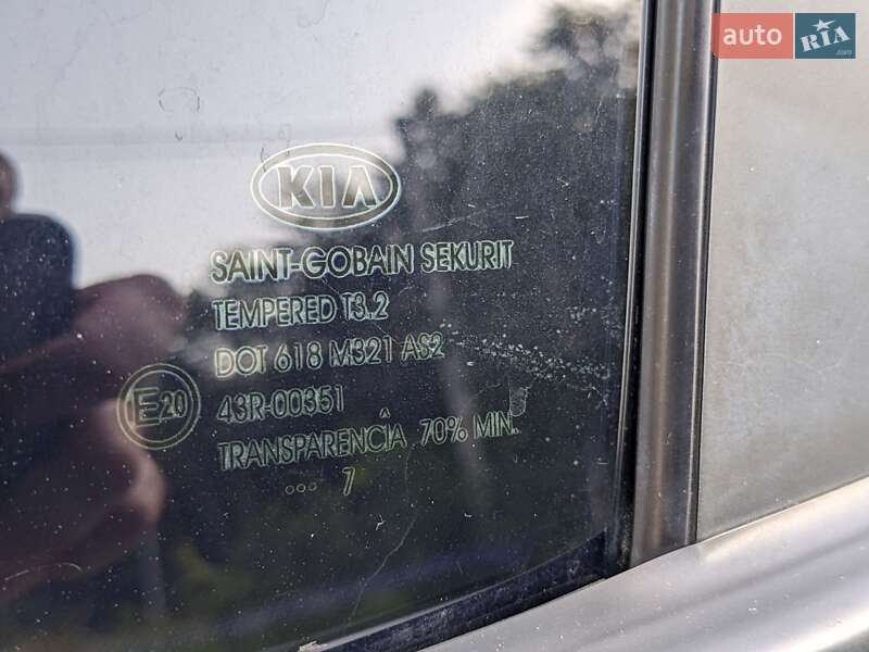 Хэтчбек Kia Ceed 2007 в Новояворовске