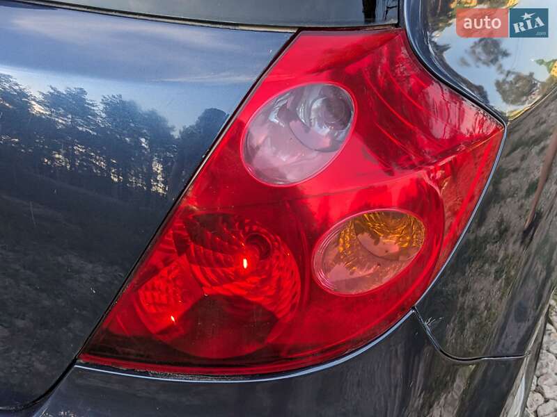 Хэтчбек Kia Ceed 2007 в Новояворовске