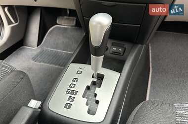 Хэтчбек Kia Ceed 2008 в 