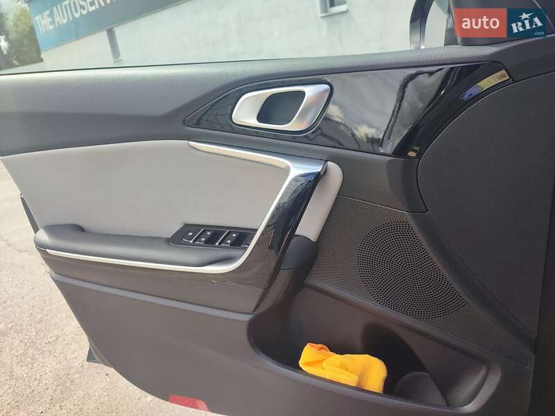 Хетчбек Kia Ceed 2019 в Києві
