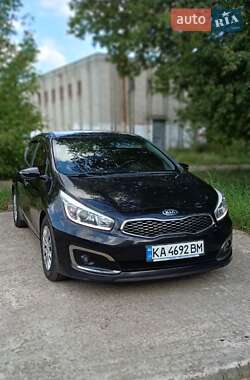 Хэтчбек Kia Ceed 2017 в Киеве