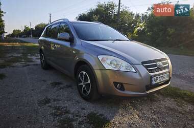 Универсал Kia Ceed 2009 в Запорожье