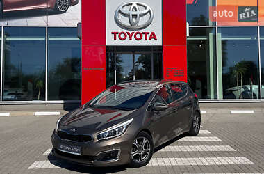 Хетчбек Kia Ceed 2016 в Запоріжжі