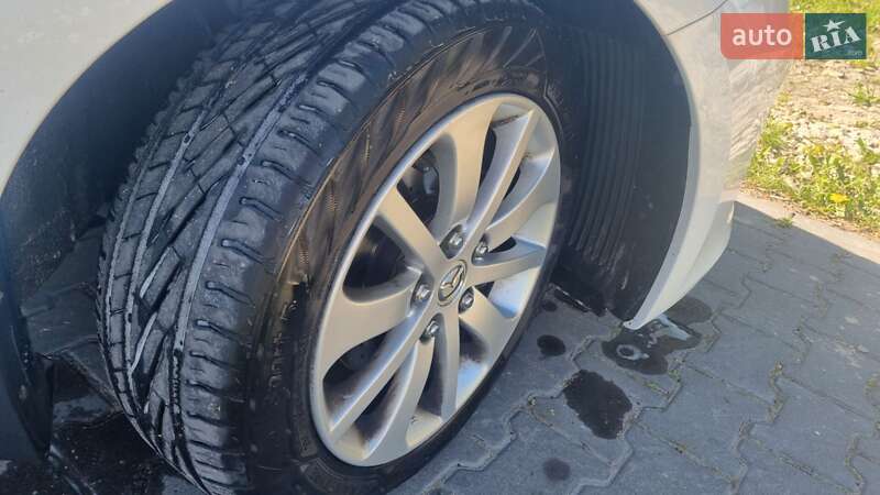 Универсал Kia Ceed 2016 в Львове