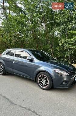 Хетчбек Kia Ceed 2011 в Києві