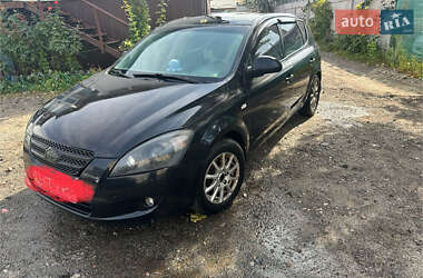 Хэтчбек Kia Ceed 2009 в Киеве