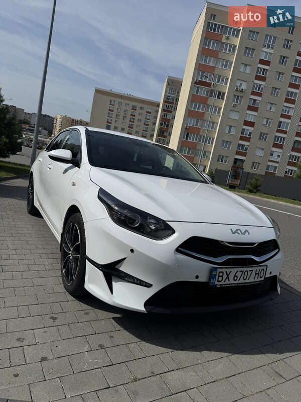 Хетчбек Kia Ceed 2022 в Хмельницькому