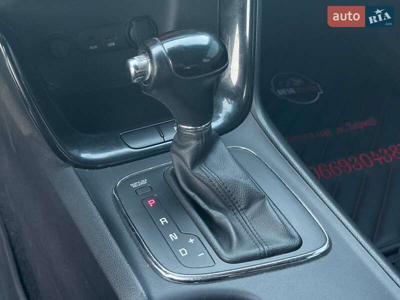 Хэтчбек Kia Ceed 2012 в Харькове