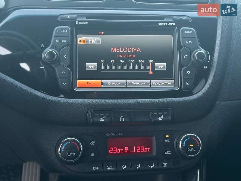 Хэтчбек Kia Ceed 2012 в Харькове