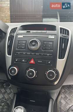 Универсал Kia Ceed 2011 в 