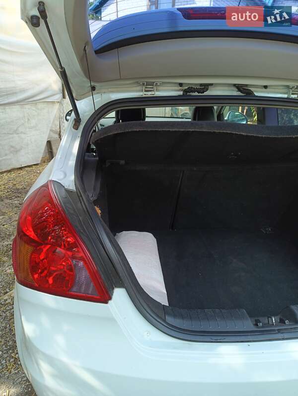 Хэтчбек Kia Ceed 2008 в Днепре