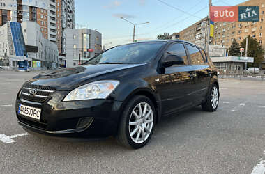 Хэтчбек Kia Ceed 2007 в Харькове