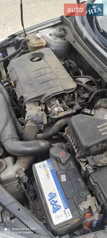 Универсал Kia Ceed 2010 в Ирпене
