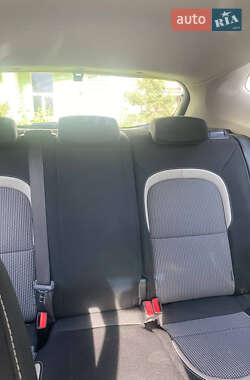 Хэтчбек Kia Ceed 2013 в Ивано-Франковске