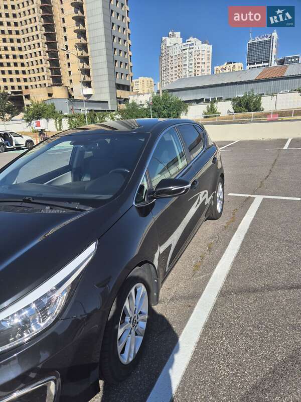 Хэтчбек Kia Ceed 2017 в Киеве