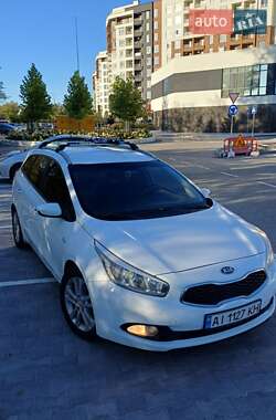 Універсал Kia Ceed 2014 в Ірпені