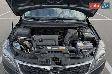 Универсал Kia Ceed 2010 в 