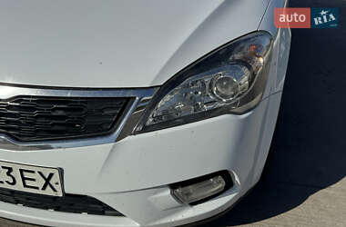 Универсал Kia Ceed 2009 в Владимирце