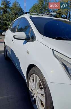 Универсал Kia Ceed 2014 в 
