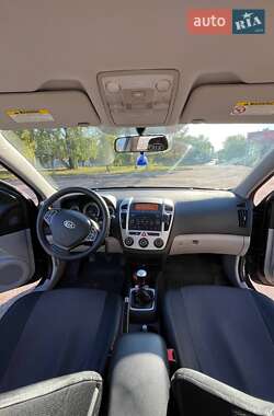Универсал Kia Ceed 2008 в Чернигове