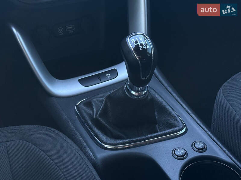 Универсал Kia Ceed 2017 в Киеве фото 11 Универсал Kia Ceed 2017 в Киеве