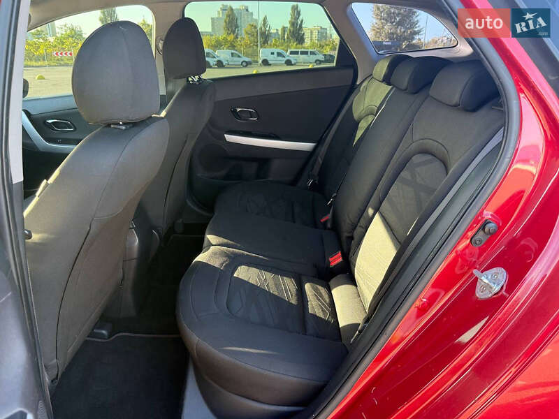 Универсал Kia Ceed 2017 в Киеве фото 14 Универсал Kia Ceed 2017 в Киеве