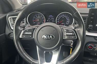 Хэтчбек Kia Ceed 2020 в Киеве