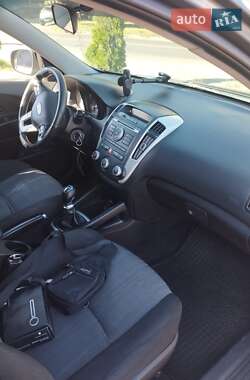 Универсал Kia Ceed 2011 в Белой Церкви