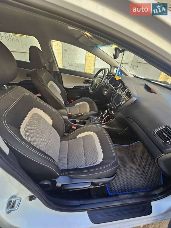 Универсал Kia Ceed 2017 в Киеве фото 2 Универсал Kia Ceed 2017 в Киеве