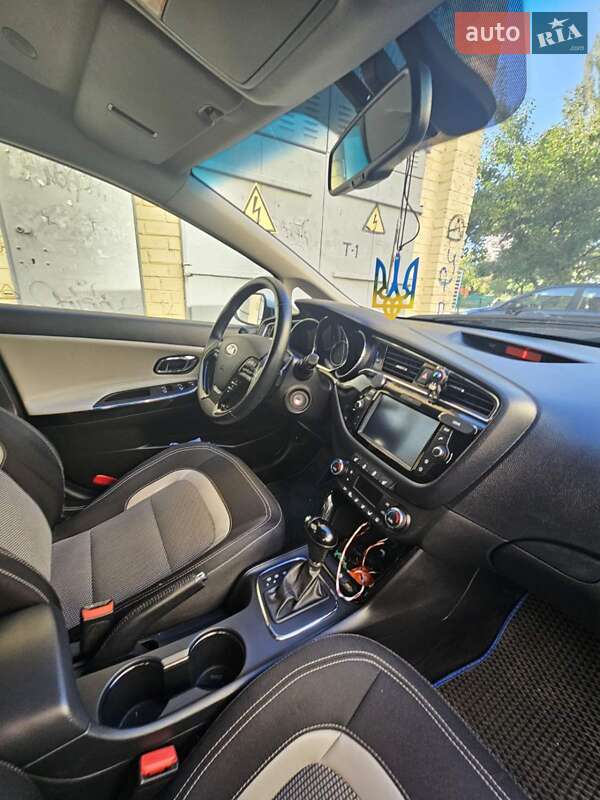 Универсал Kia Ceed 2017 в Киеве