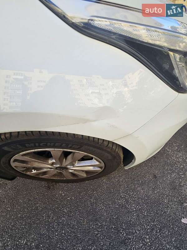 Универсал Kia Ceed 2017 в Киеве