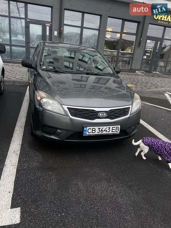 Kia Ceed 2010 Kia Ceed 2010