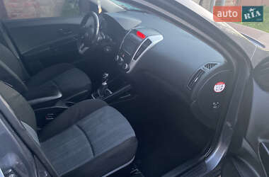 Универсал Kia Ceed 2009 в 