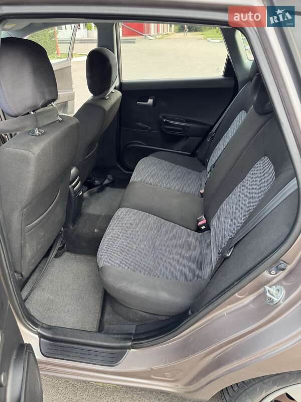 Хетчбек Kia Ceed 2009 в Києві