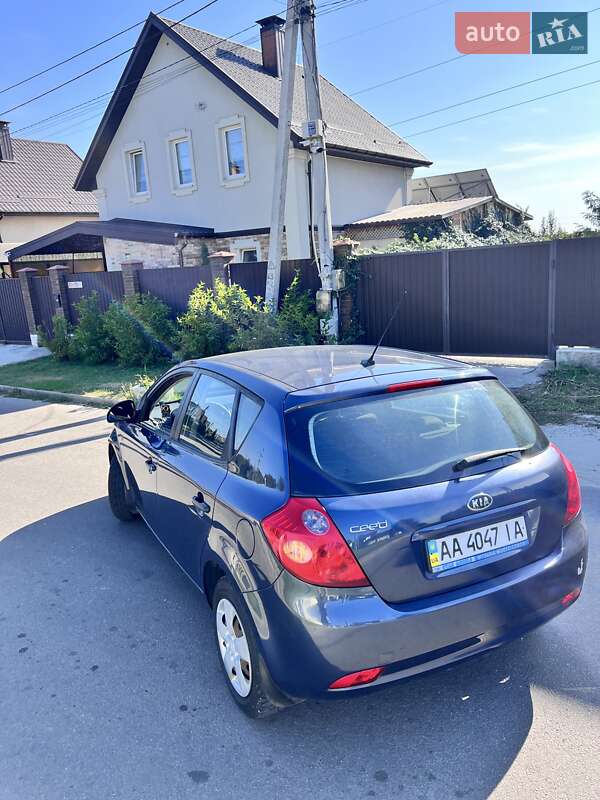 Хетчбек Kia Ceed 2008 в Вишневому