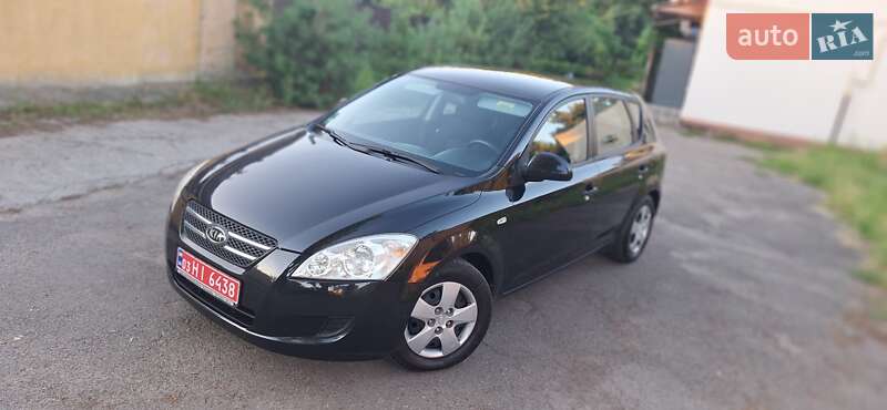 Хэтчбек Kia Ceed 2008 в Нежине
