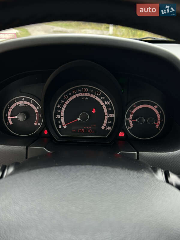 Хэтчбек Kia Ceed 2009 в Виннице