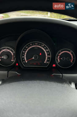 Хэтчбек Kia Ceed 2009 в 