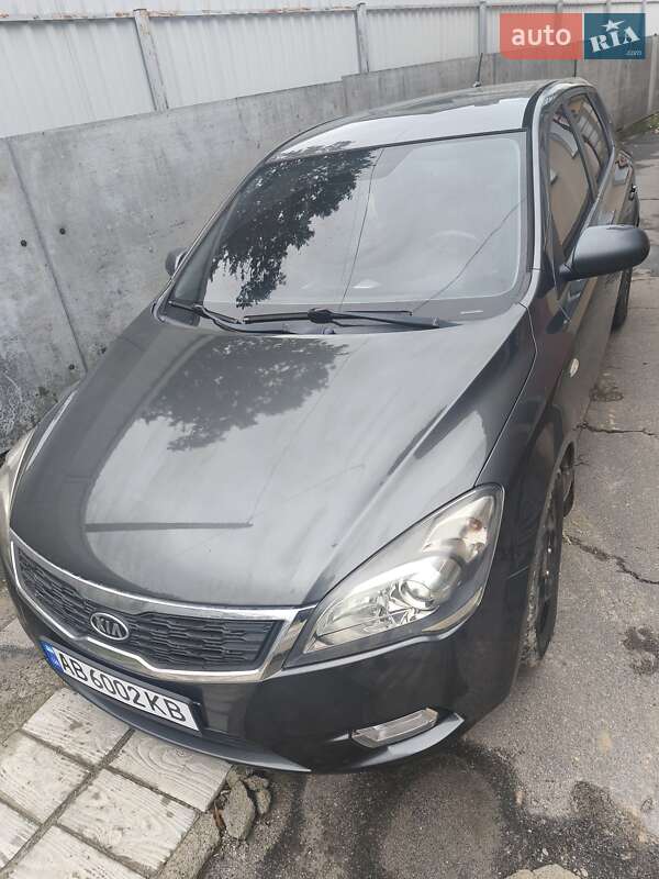 Хетчбек Kia Ceed 2011 в Гнівані фото 3 Хетчбек Kia Ceed 2011 в Гнівані