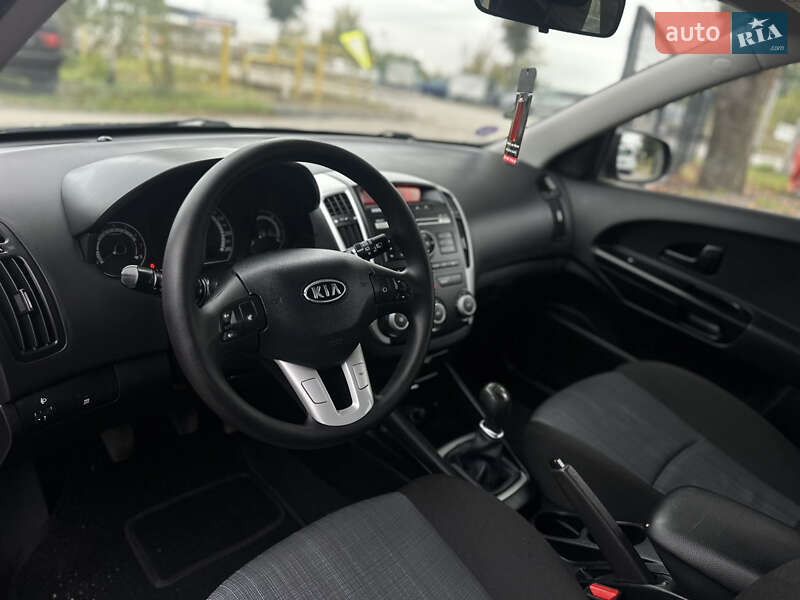 Универсал Kia Ceed 2009 в Виннице