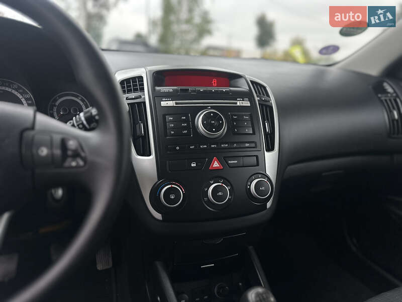 Универсал Kia Ceed 2009 в Виннице